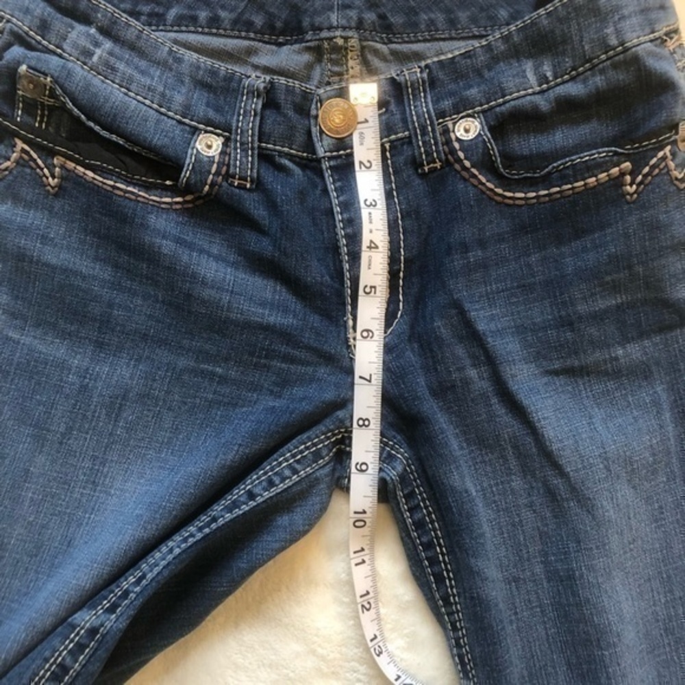 JEANS - Picture 14 of 16